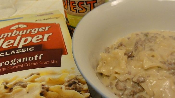 8 Sunday Suppers Your Parents Loved in the '70s, Food Writers Recall