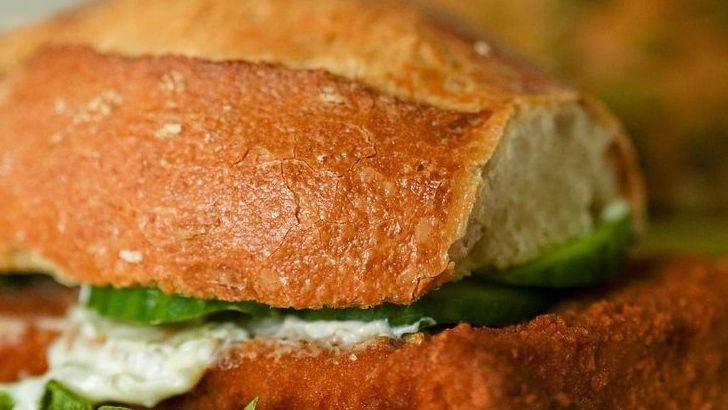 7 Fast-Food Items Employees Say Never to Order Late at Night, Insiders Warn