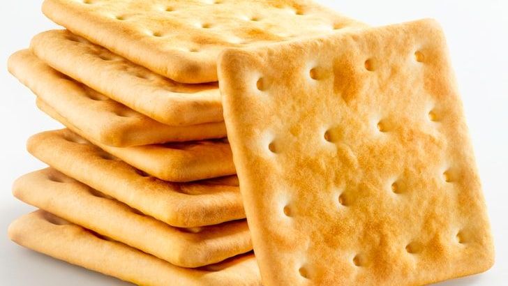 Nutritionists Agree: 8 "Healthy" Snacks That May Be Harming Your Gut, Experts Warn