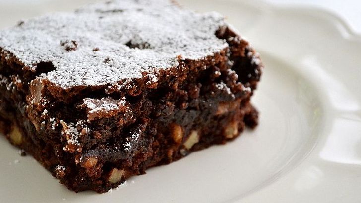 9 Fast-Food Chains Experimenting With Wild New Menu Items