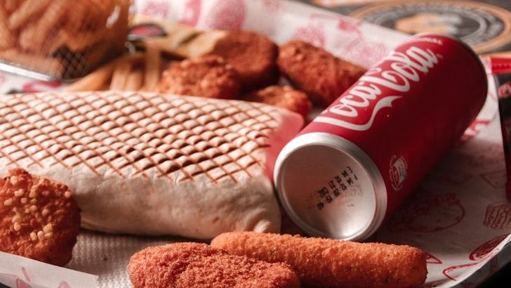 8 Hidden Dangers in "Low-Fat" and "Sugar-Free" Foods