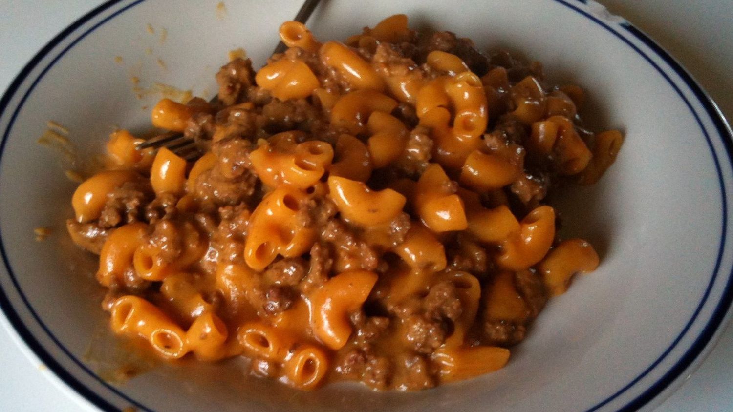 If You Grew Up In The '80s, These 14 Meals Were Often On The Menu