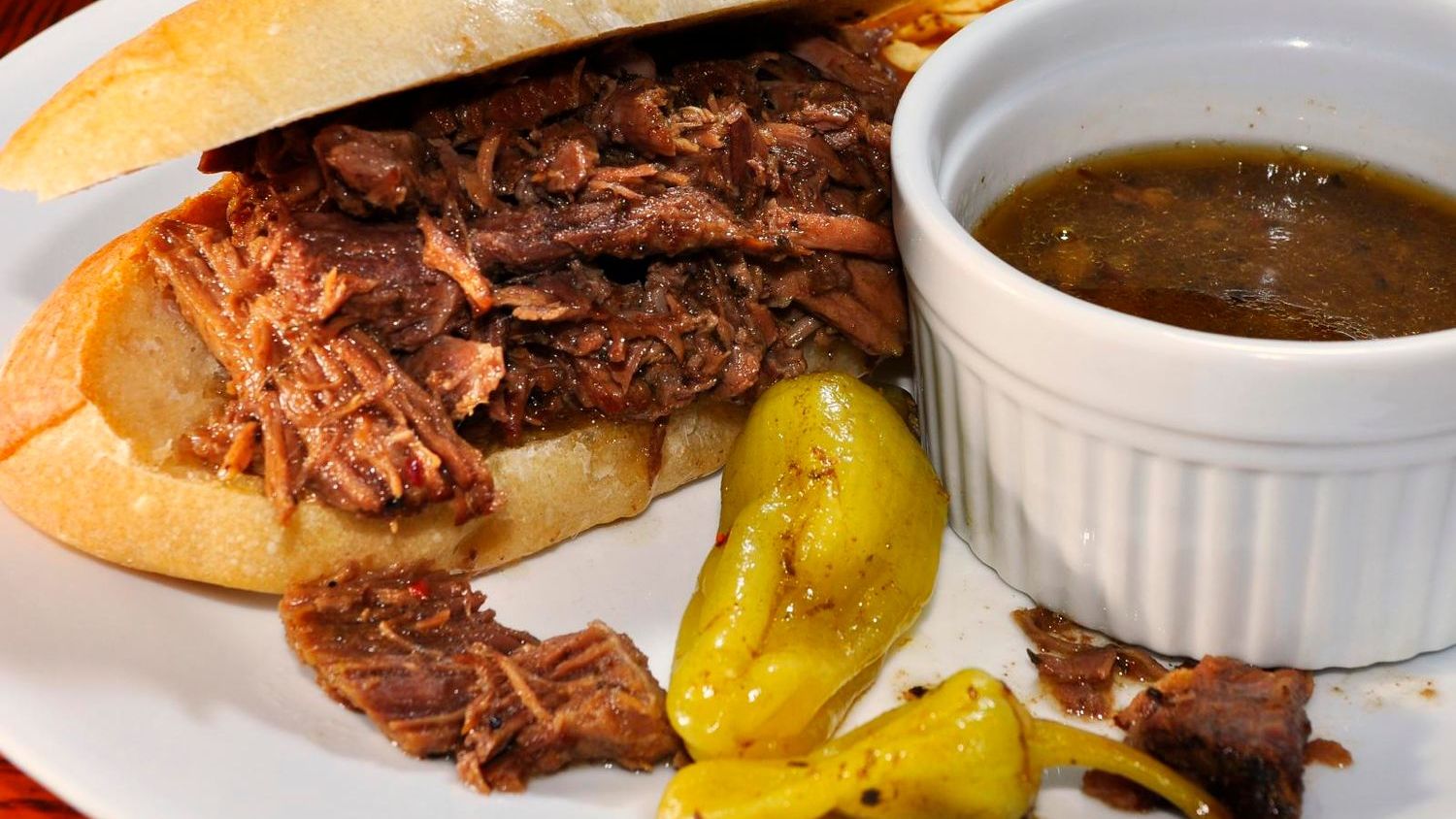 America's Best Roast Beef Sandwiches, Ranked by Food Enthusiasts