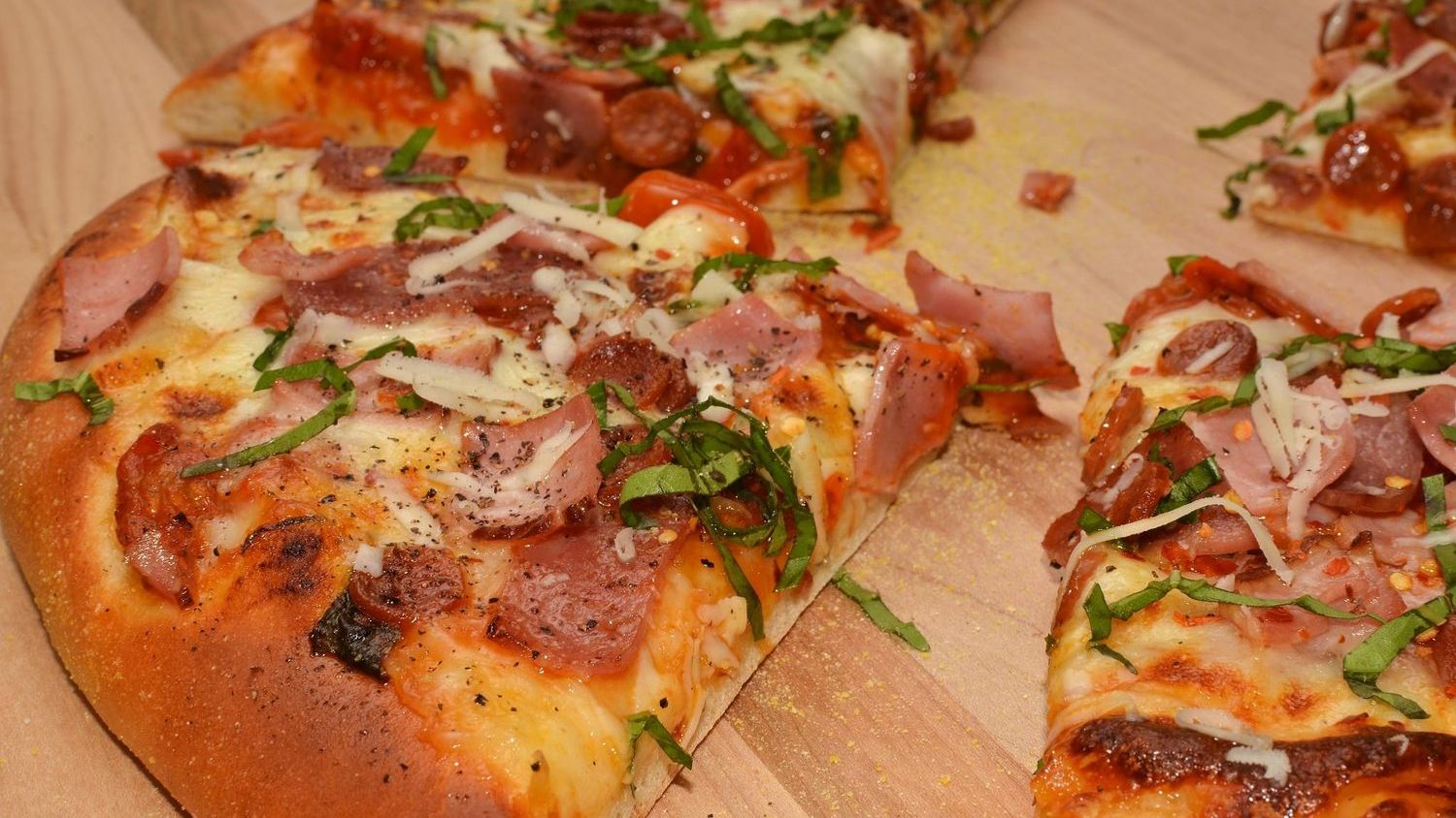 If You Grew Up in the '80s, These 14 Meals Probably Appeared on Your Dinner Table