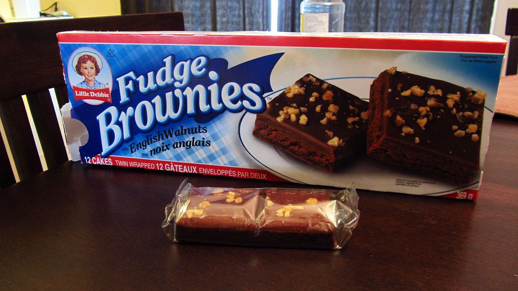 Why These 5 Beloved Snack Cakes Disappeared from Shelves Overnight