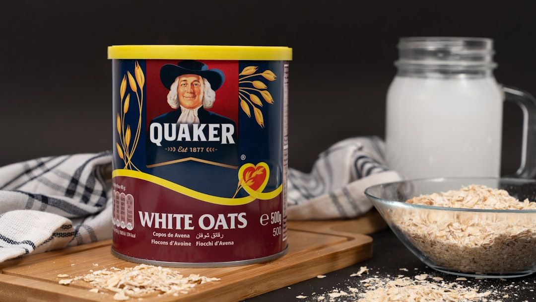 Why Nutritionists Are Suddenly Warning Against Oat Milk