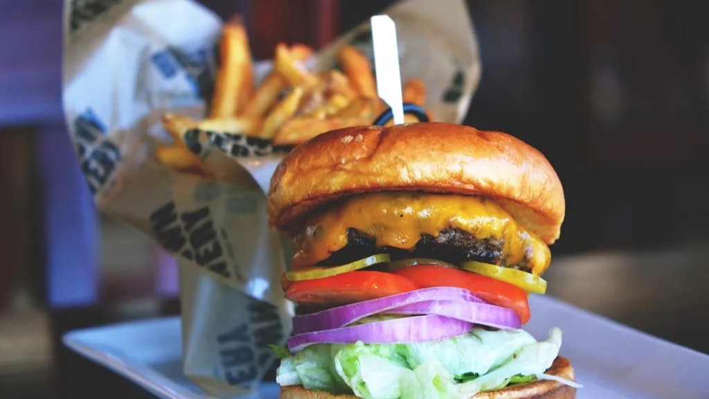 The Secret Reason Fast-Food Burgers All Taste the Same
