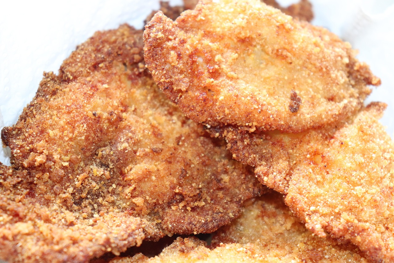 Dave's Hot Chicken tops Yelp's 2025 'Most Loved Brands'