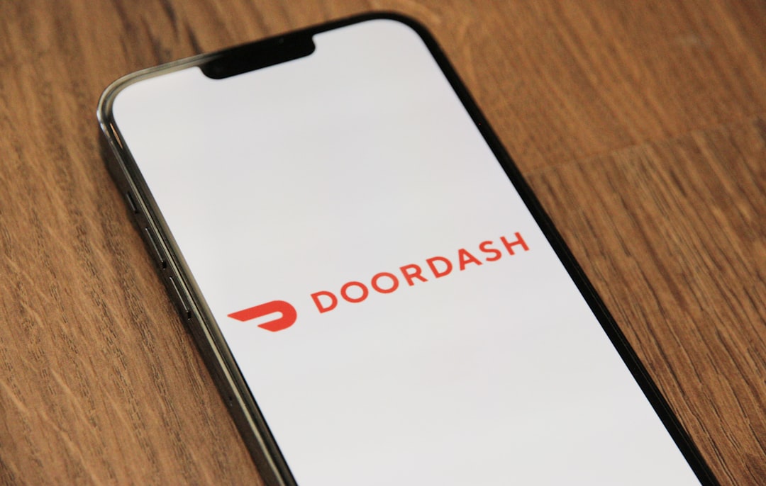 DoorDash driver charged with felony counts after spraying food
