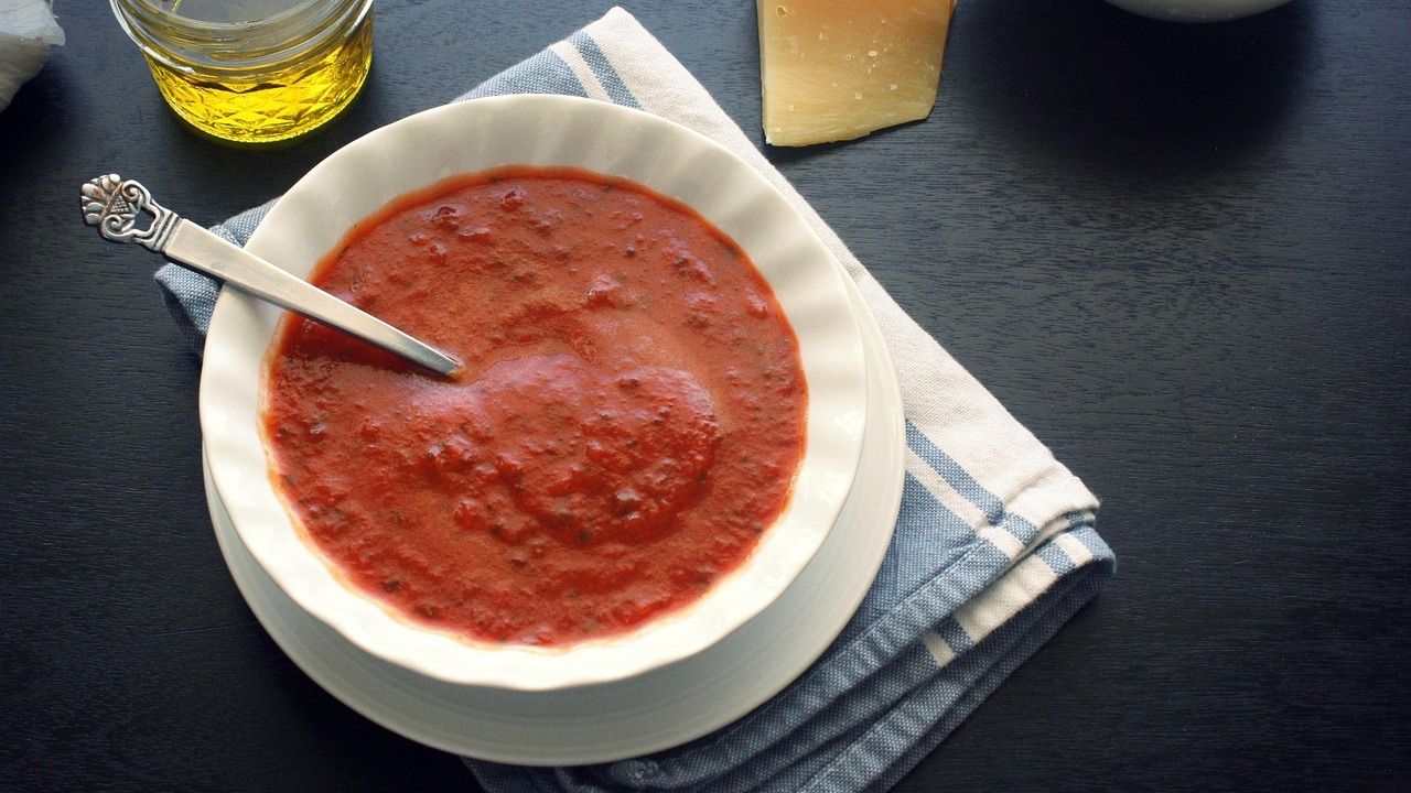 The One Ingredient Italian Grandmas Never Put in Marinara