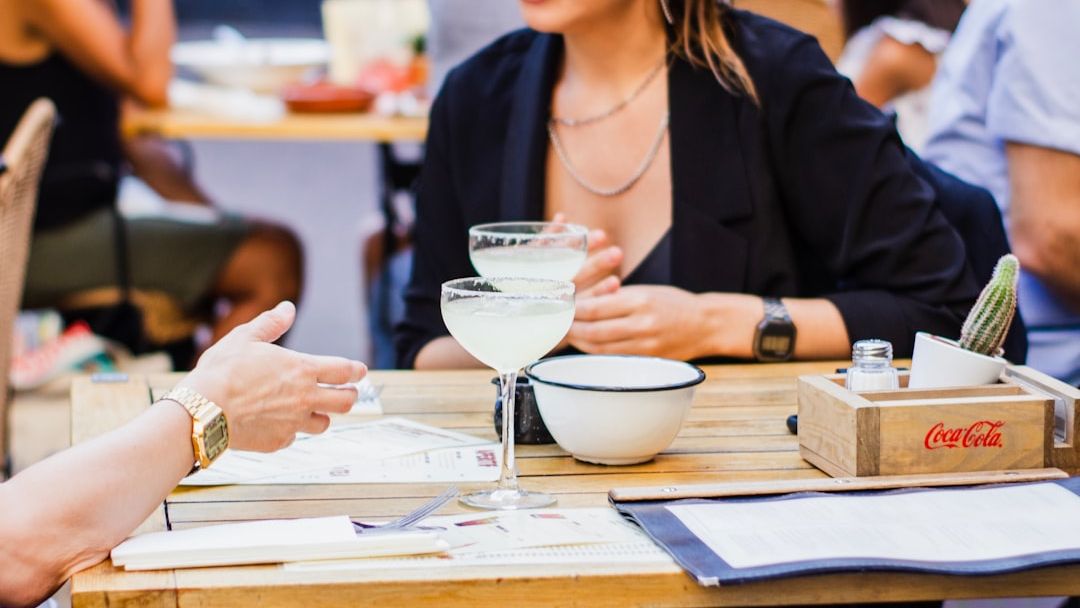 Restaurant Servers Instantly Notice These 6 Things When You Sit Down