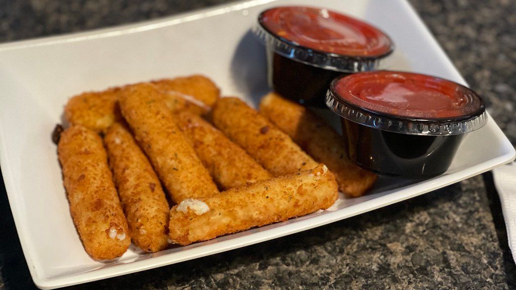 4 Restaurant Appetizers That Cost Almost Nothing to Make