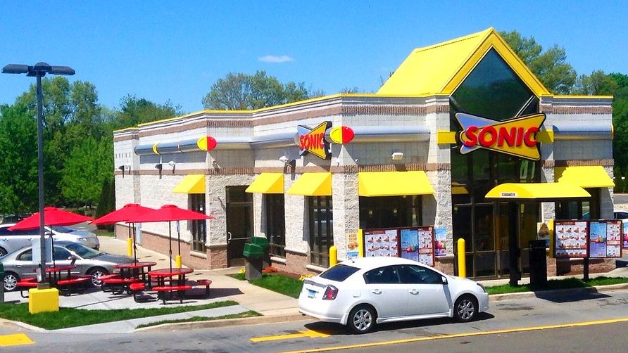 I Sampled Chicken Tenders From 10 Fast-Food Chains - Ranked From Worst to Best