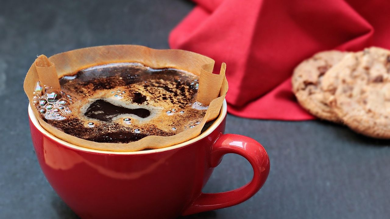 The Rise and Collapse of the Automat: How America's First Fast-Food Craze Died