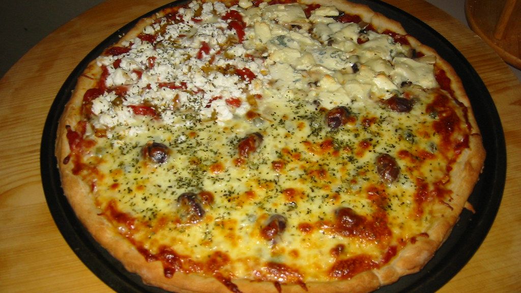 10 Pizza Toppings Chefs Say You're Wasting Your Money On