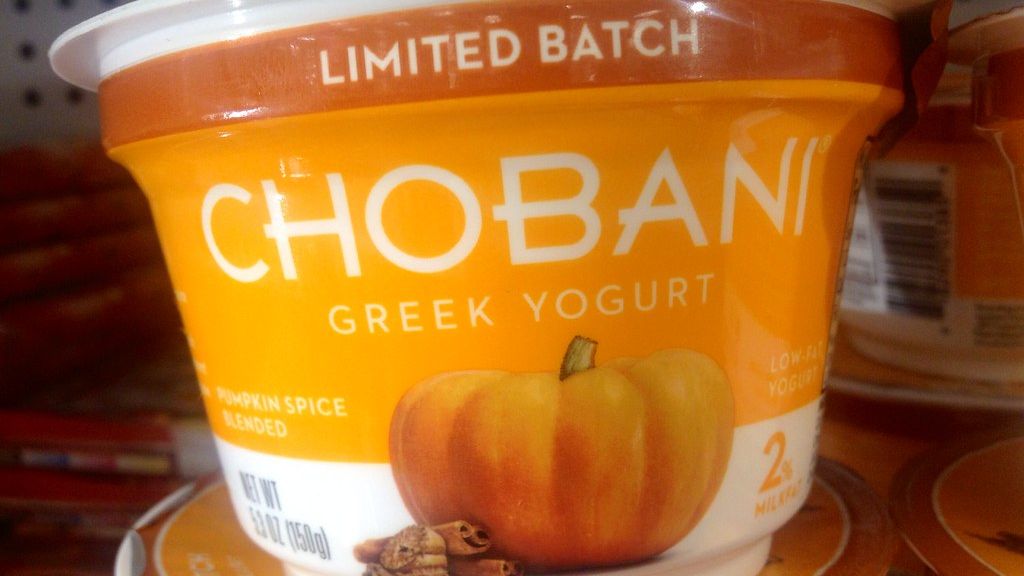 The Healthiest Yogurts Ranked From Worst to Best