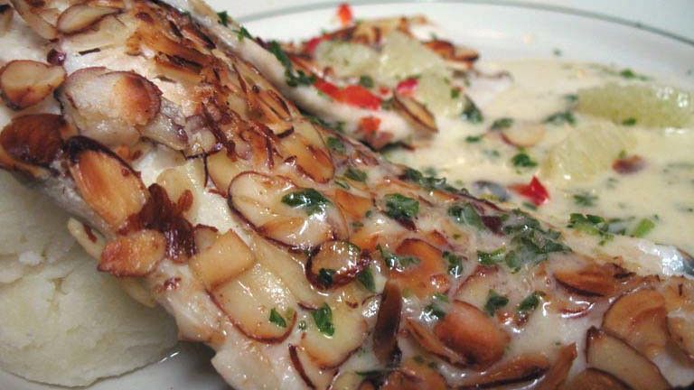 6 Traditional American Meals That Are Nearly Impossible to Find Today