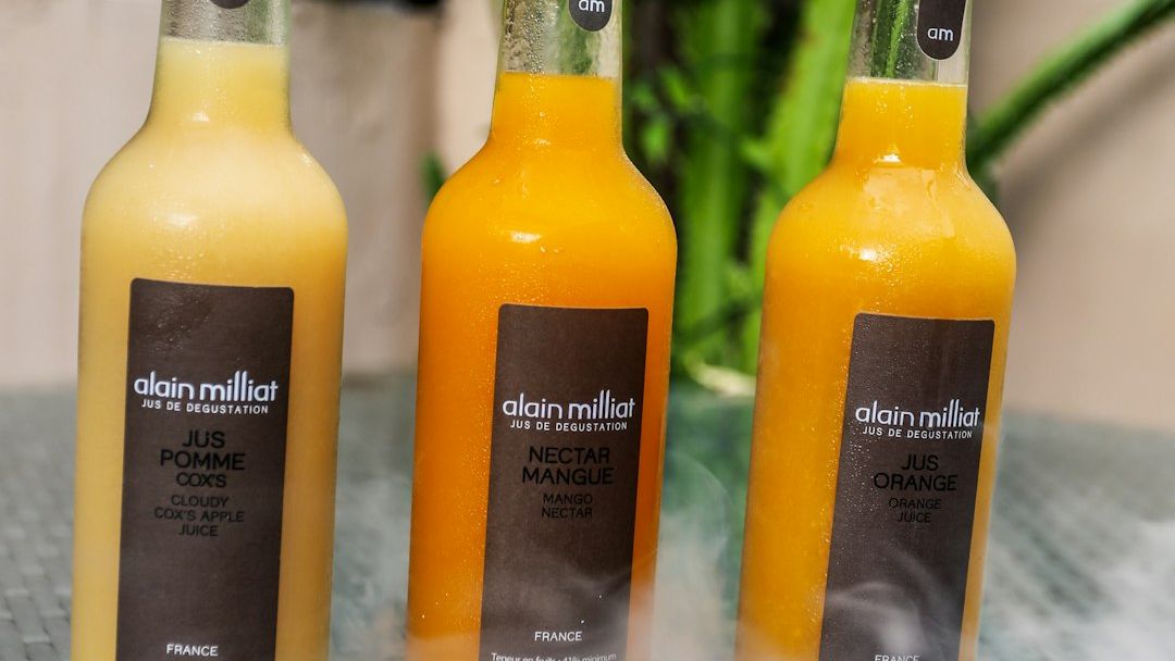 Longevity Experts Warn Against 6 Popular "Health" Foods, Study Finds