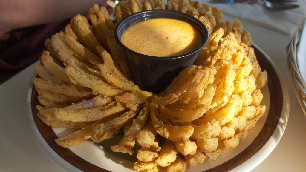 Outdated Appetizers Chain Restaurants Should Finally Remove