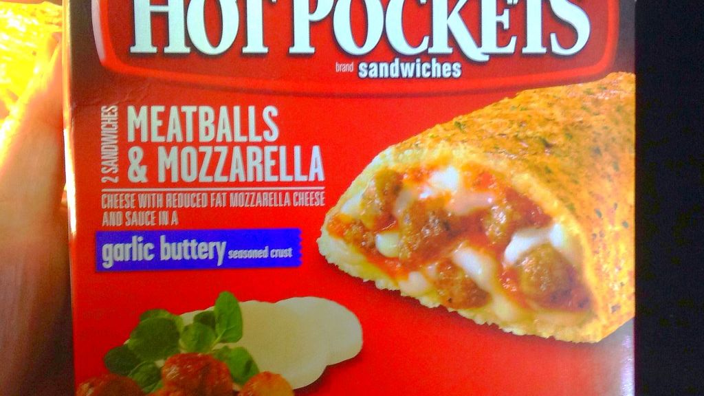 9 Frozen Dinners From the '90s Almost Everyone Tried