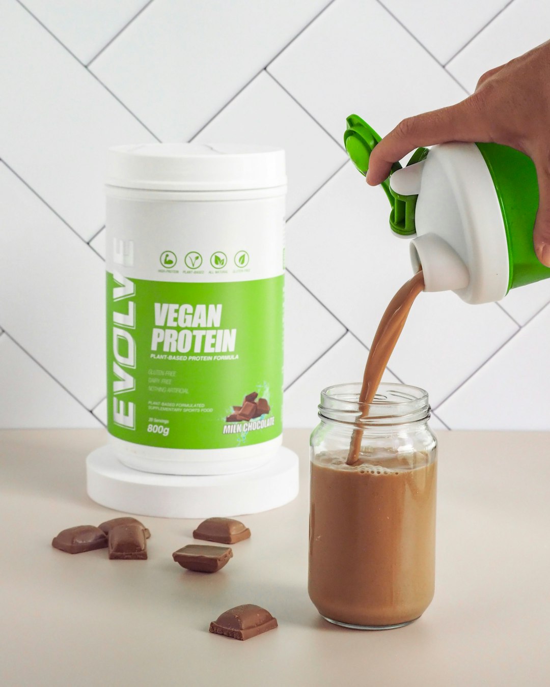 The 'proteinization' of the fast casual industry: Starbucks, Nekter, Coffee Bean & Tea bulk up winter menus