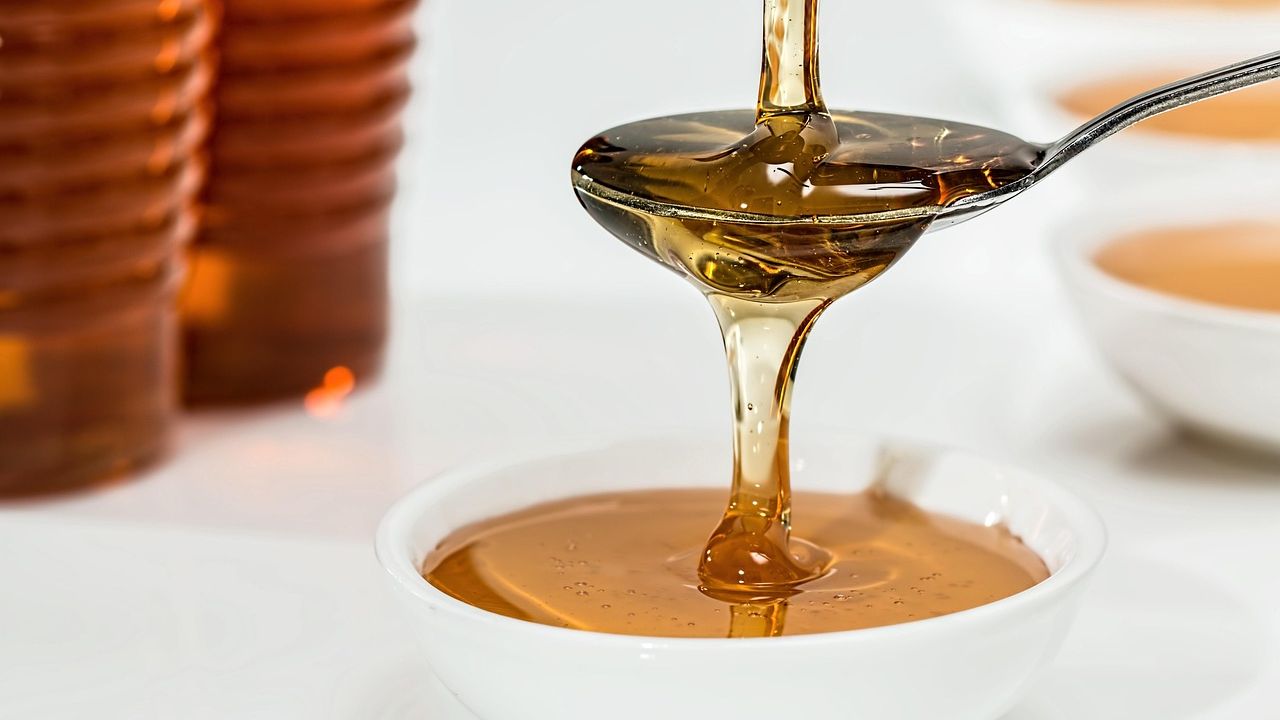 The Dark Truth About Honey: Why Many Store Brands Are Basically Corn Syrup