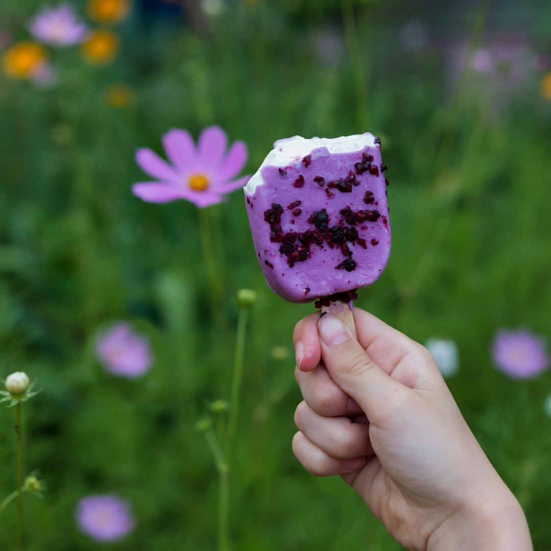 Thinking about switching to natural colors? There’s no better time than now