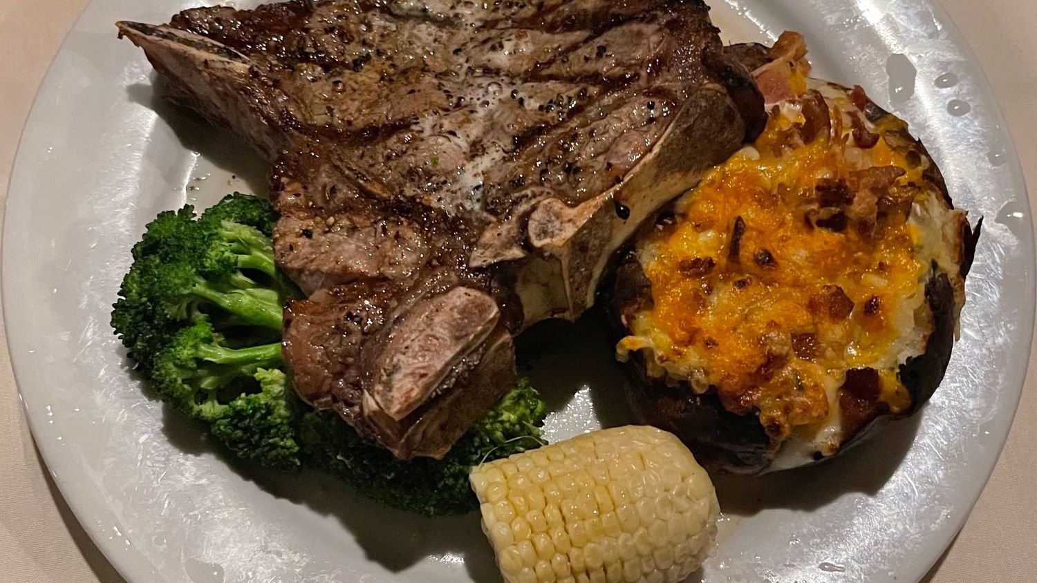 Why You'd Go Broke at Steakhouses: The Menu Tactic That Slowly Drains Your Wallet