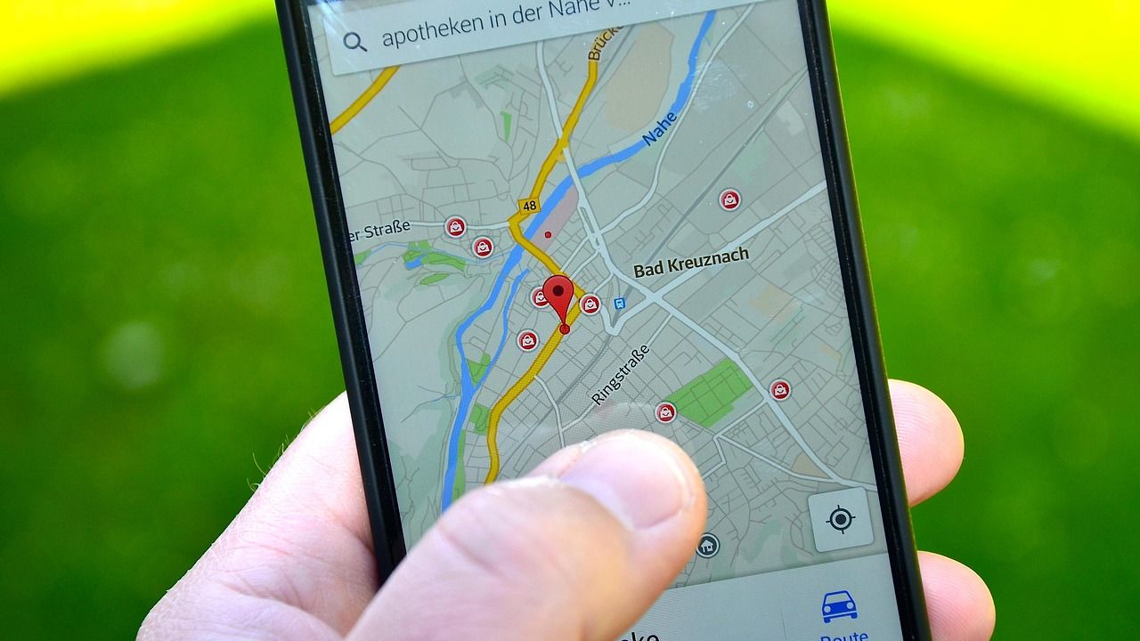 The Truth About 'Digital Deals': How Fast-Food Apps Track Your Cravings