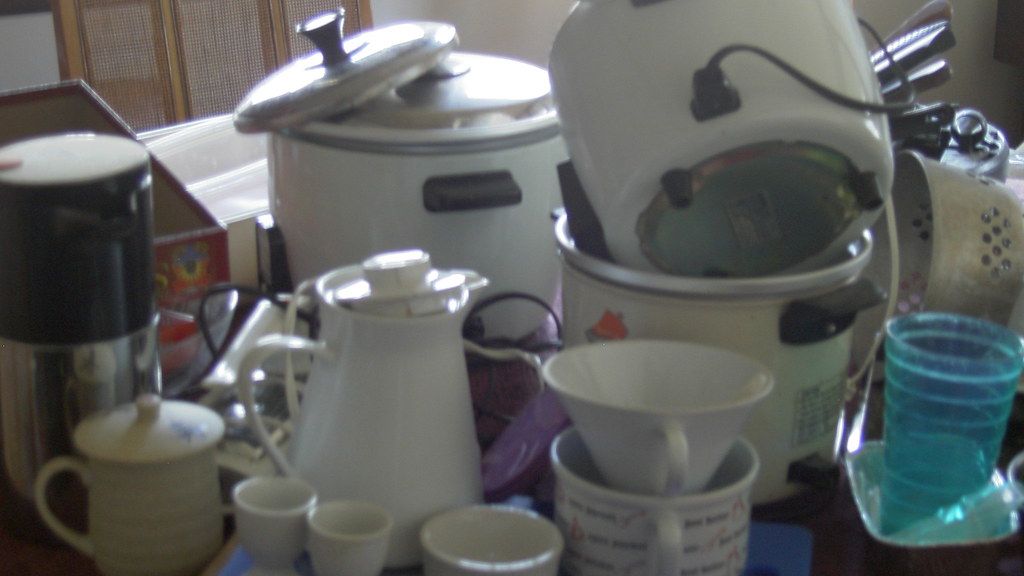 Kitchen Safety Experts Warn: 6 DIY Appliance Shortcuts That Are More Dangerous Than They Look