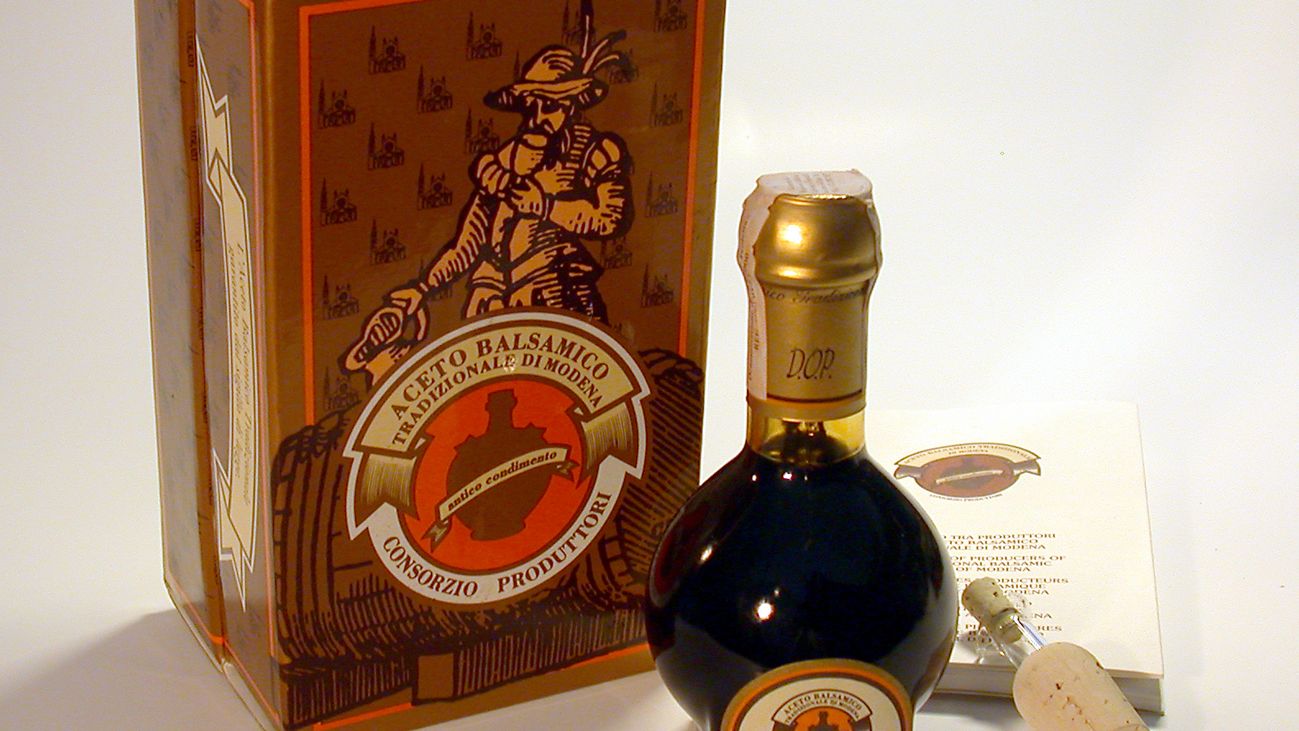 The Luxury Condiment Boom: 10 Surprising Facts About Aged Balsamic Gaining Value in 2026