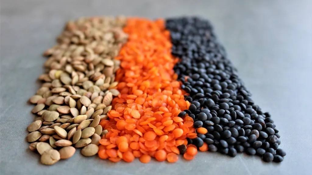 Top 8 Budget Superfoods That Make Eating Healthy Possible on $50 a Week