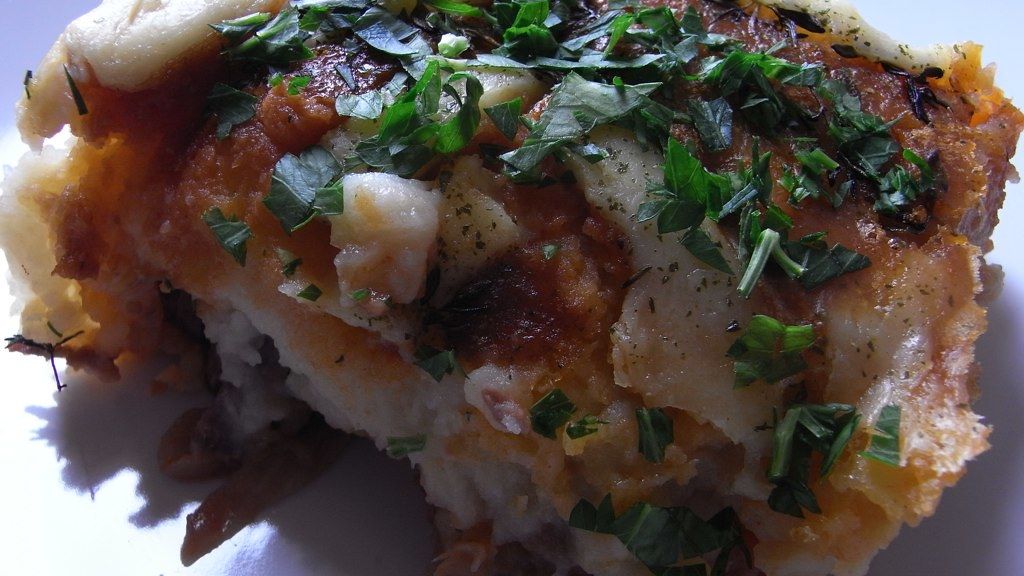 If You Grew Up in the '80s, These 14 Dishes Were Regulars at Family Dinners