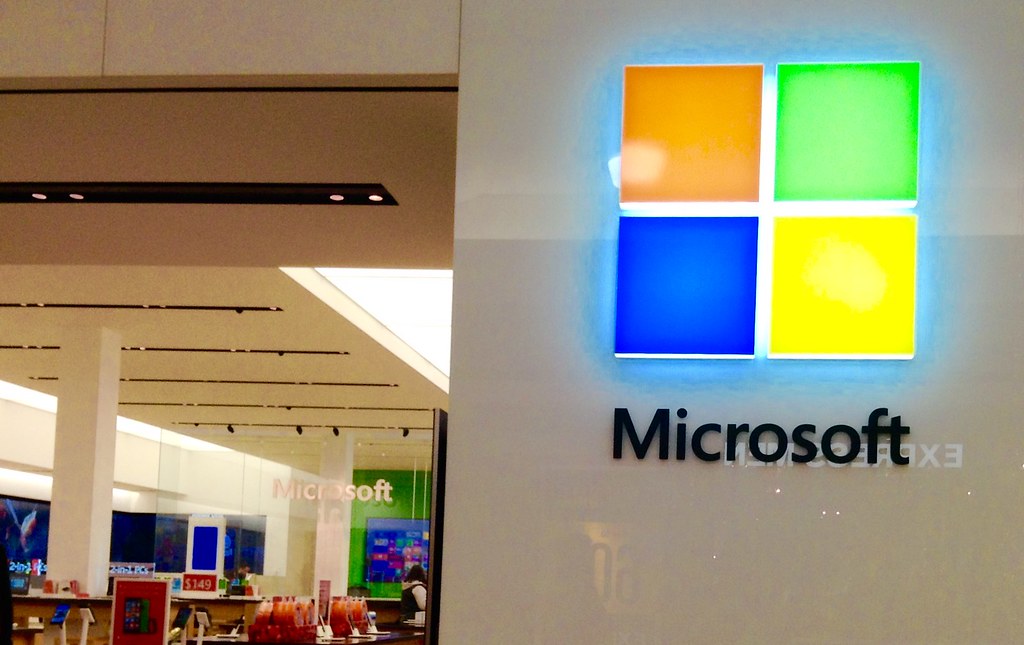 Microsoft investigating outage affecting Microsoft 365, Outlook