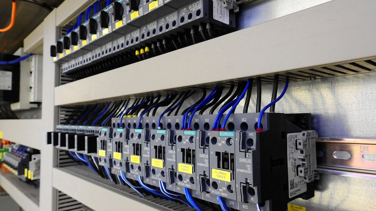 10 Electrical Add-Ons Inspectors Say Are Illegal - Yet Homeowners Keep Installing Them