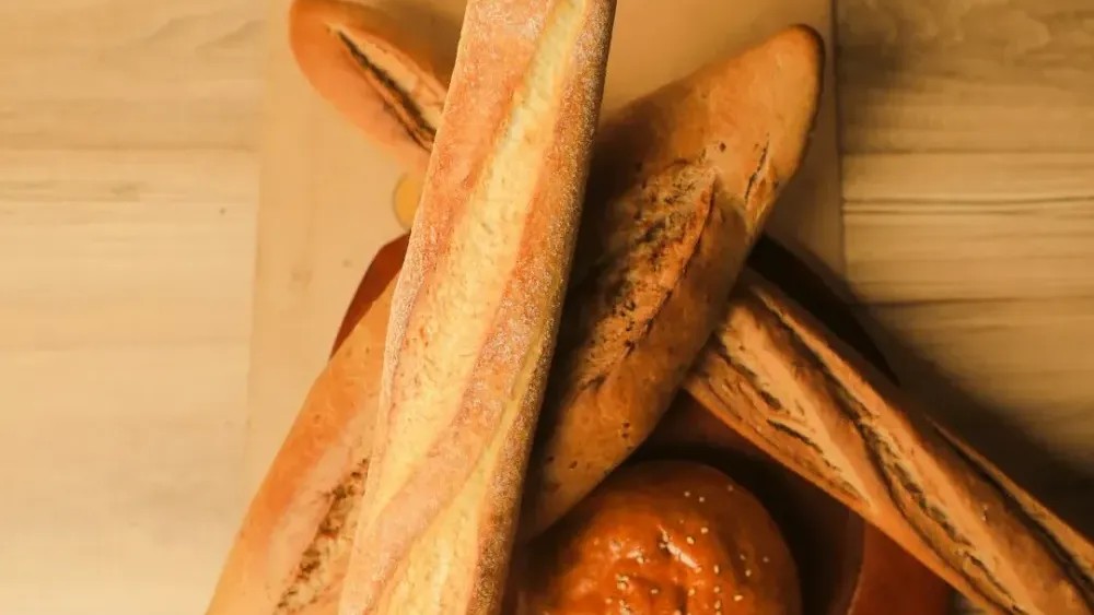 11 Secrets Olive Garden Servers Can't Share, Former Employees Claim