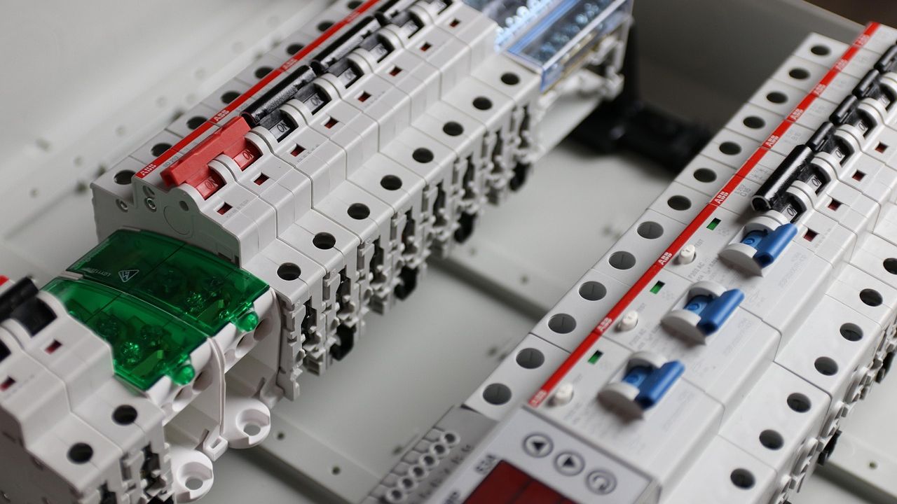 Inspectors Warn: These 10 Kitchen Electrical Add-Ons Are Illegal