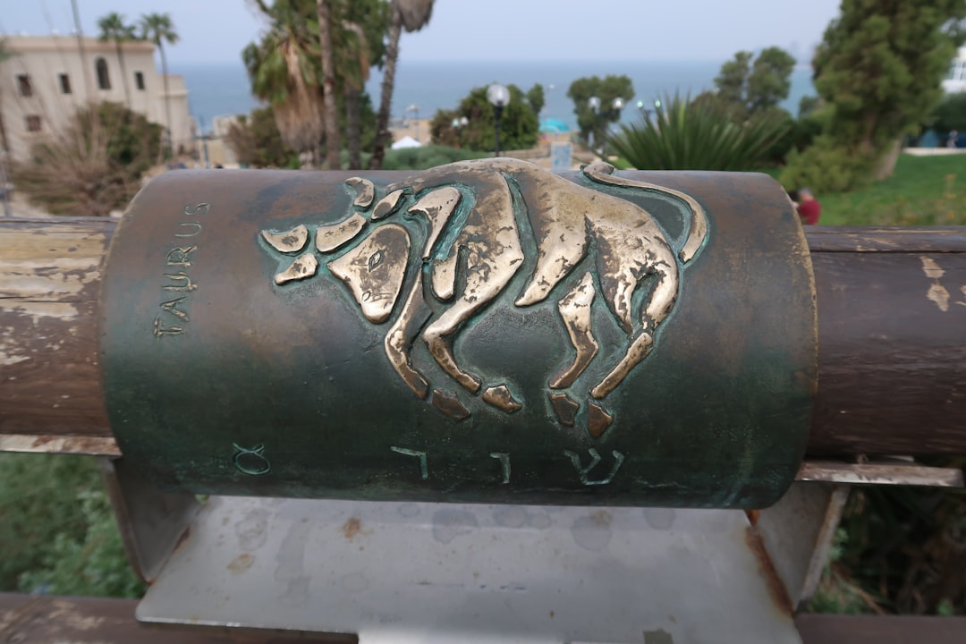 Taurus Horoscope 17 Feb 2026