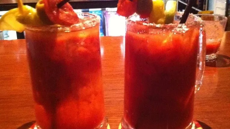 A Flight Attendant Reveals 7 Things You Order That Quietly Make Them Judge You