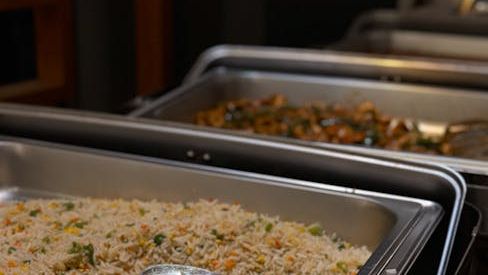 13 Reasons Some Americans Are Skipping Buffets - And Why They Might Be Right