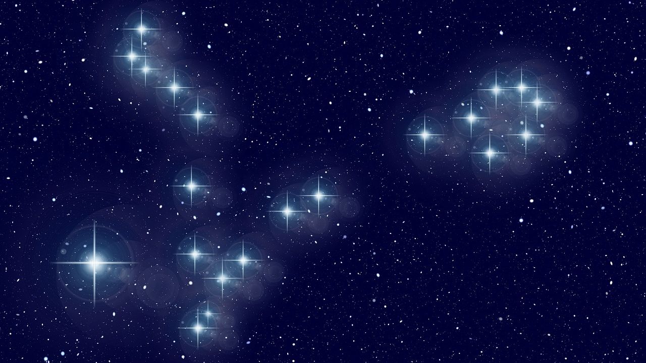 Why Libras and Leos Should Avoid Caffeine During This Week's Celestial Alignment