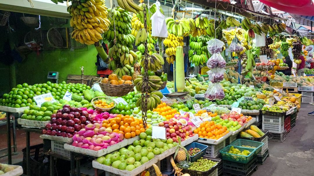 The Savvy Shopper's Guide to Choosing Fresh Produce Every Time