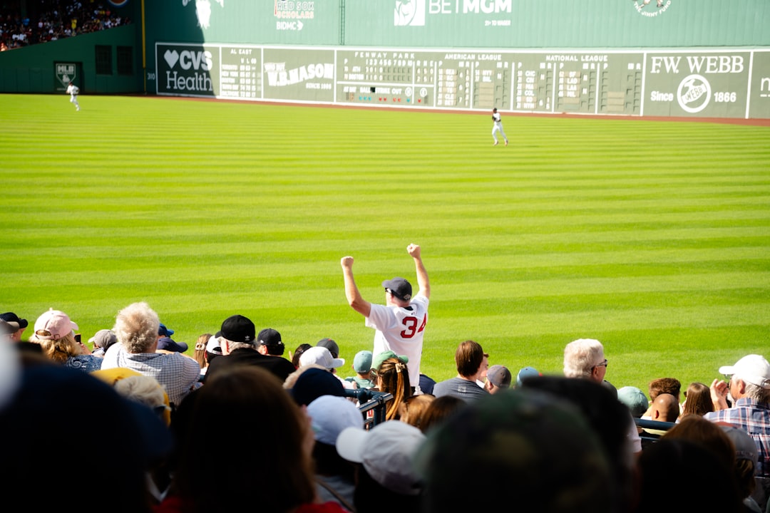 Venezuela defeats U.S. 3-2 in World Baseball Classic championship