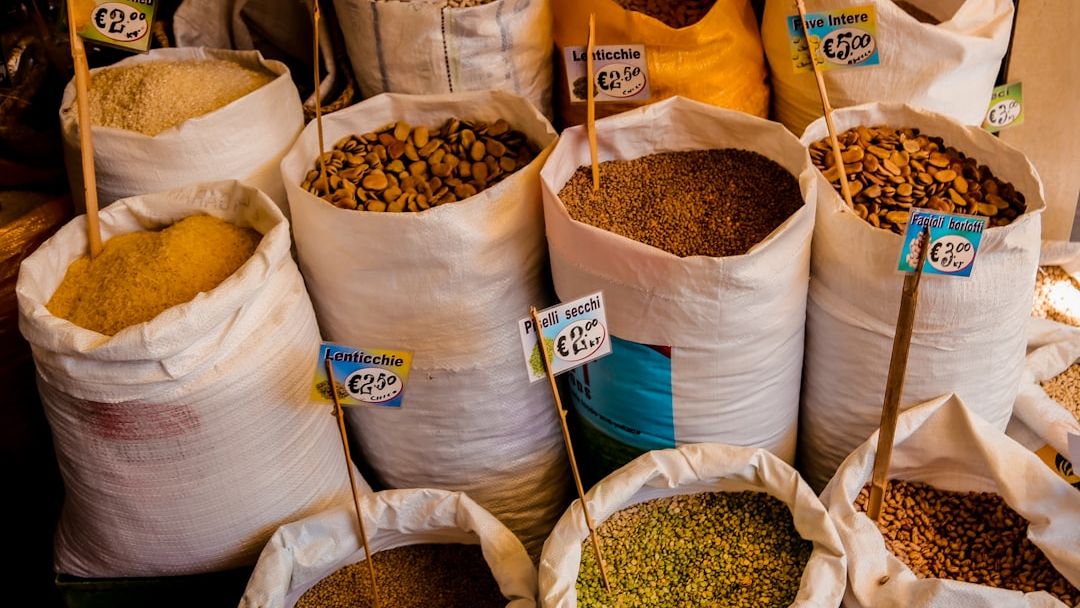 I Visited a "Zero-Waste" Grocery Store: 3 Habits I'm Bringing Back to My Normal Life.