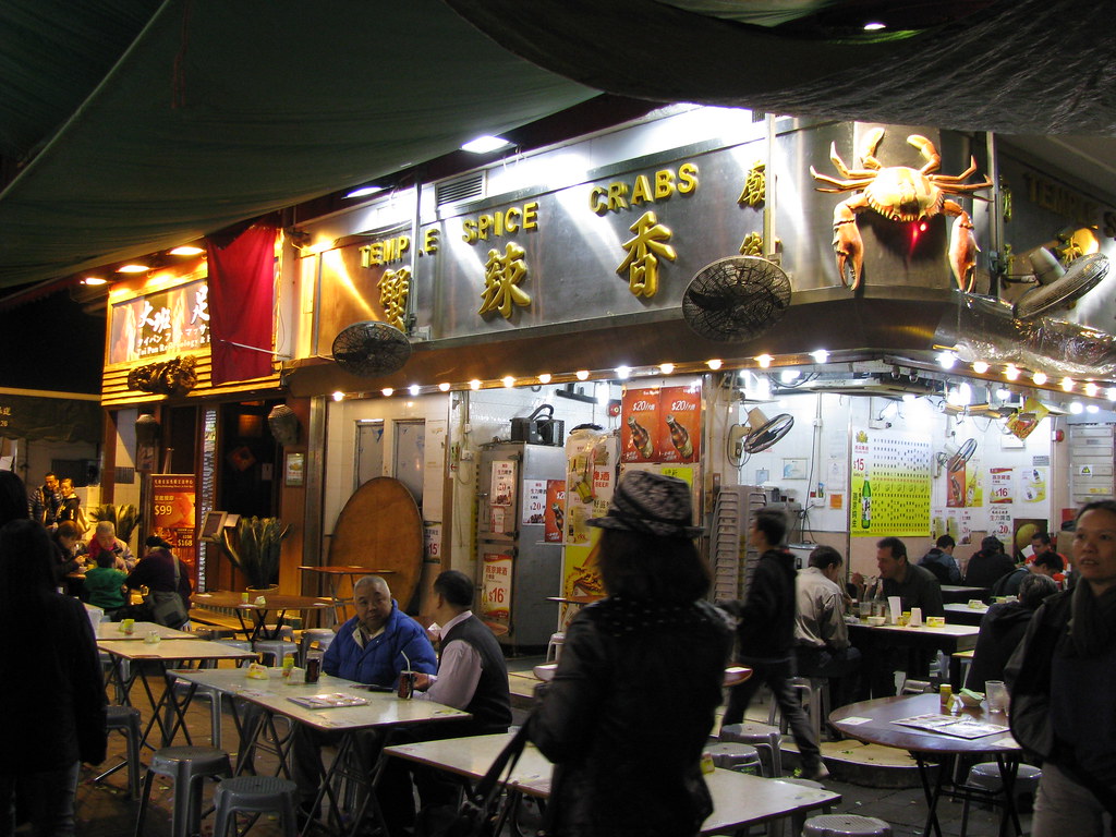 A Whirlwind Tale of the Met Opera’s 30-Minute Intermission Dining