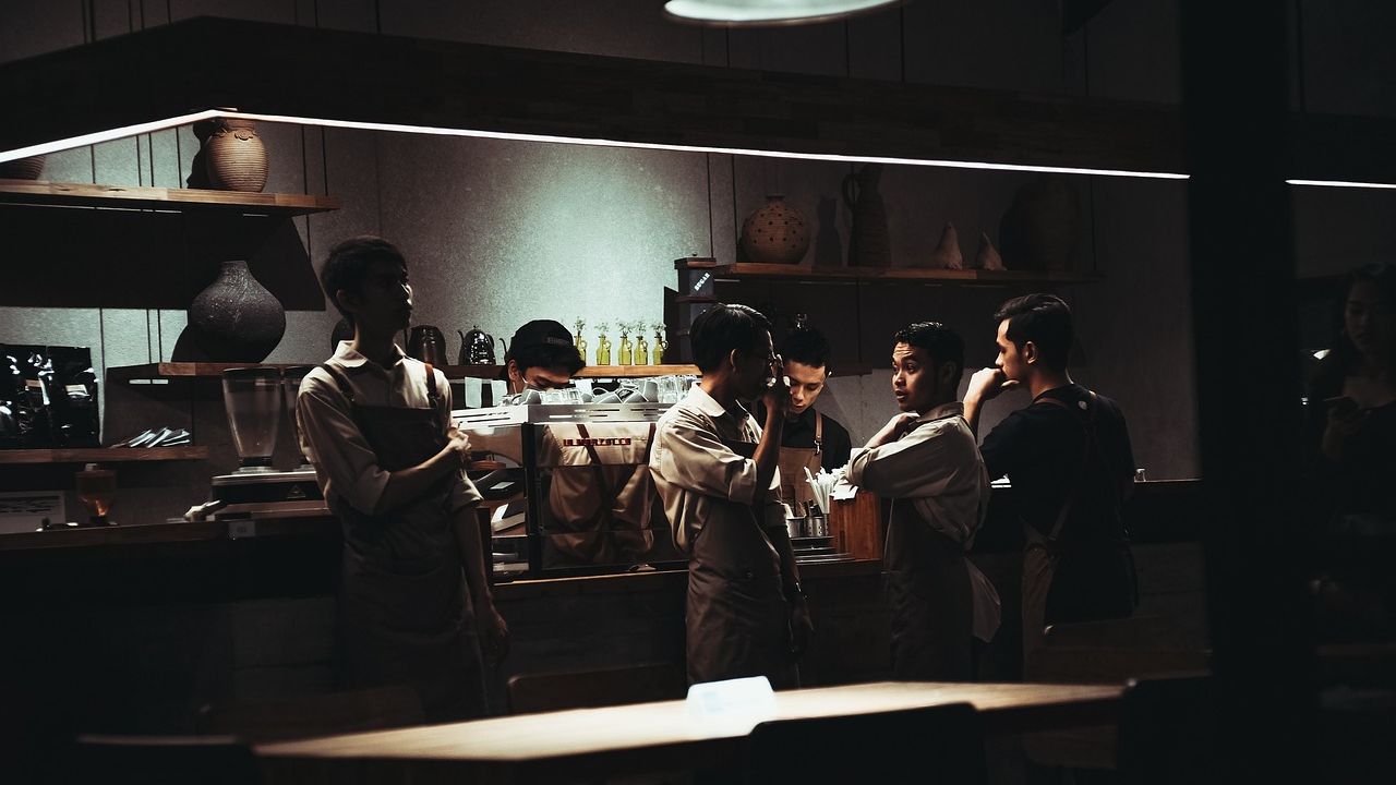 8 Foods Restaurant Workers Say Customers Order That Instantly Frustrate the Kitchen