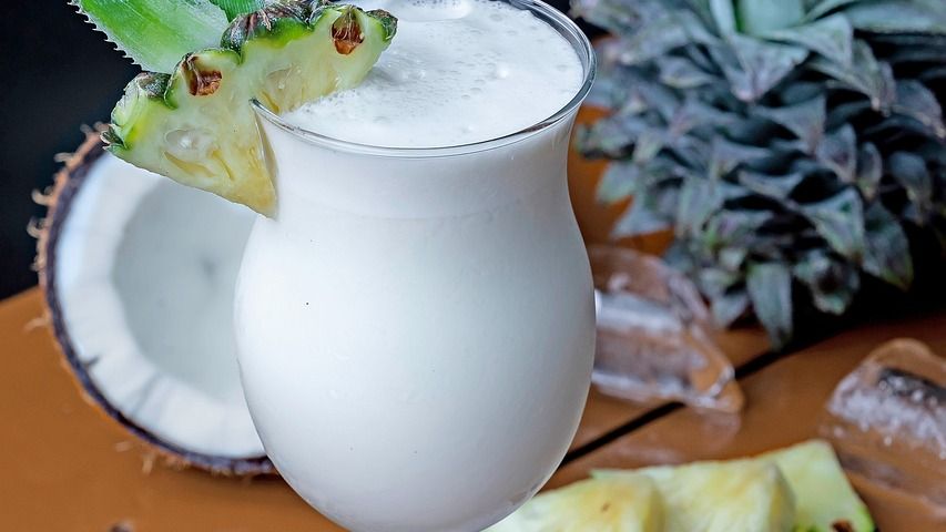 If You Order These 10 Drinks at a Bar, You're Annoying the Bartender