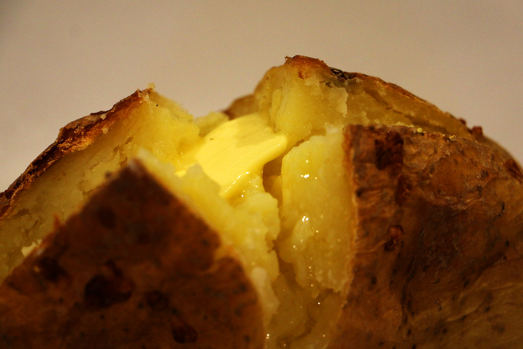 What Are Jacket Potatoes, and Why Are the English Waiting Hours for Them?