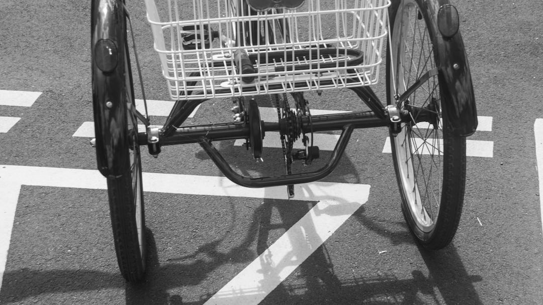 10 Grocery Checkout Habits That Make Everyone Behind You Roll Their Eyes