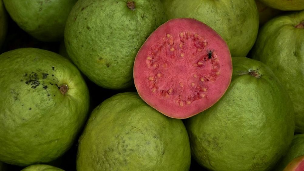 6 Fruits with More Vitamin C Than an Orange – And They're Cheaper